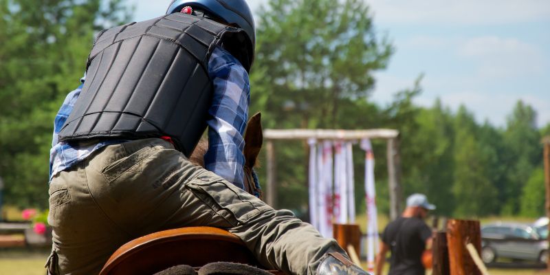 Dismounting Safely<br />
